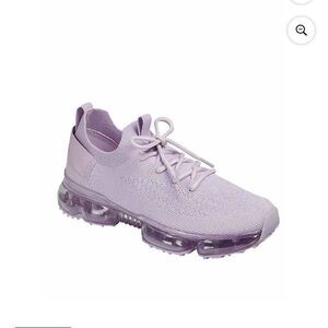 La Sheelah Women's Size 8.5 Elastic Mesh Lace Up Cushion Sneaker, Lavender